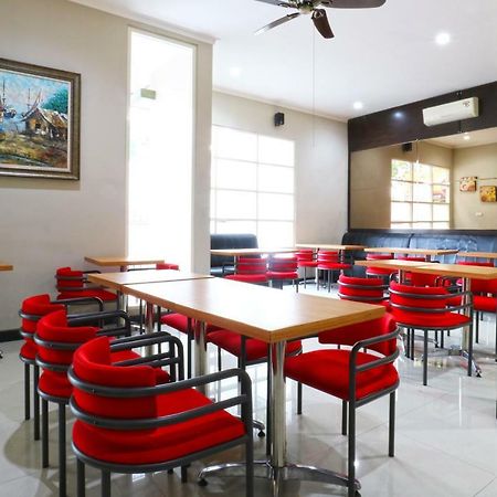 Chiaro Hotel Syariah Sidoarjo Zewnętrze zdjęcie