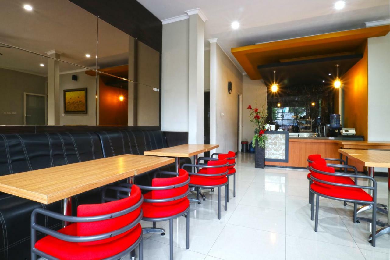 Chiaro Hotel Syariah Sidoarjo Zewnętrze zdjęcie