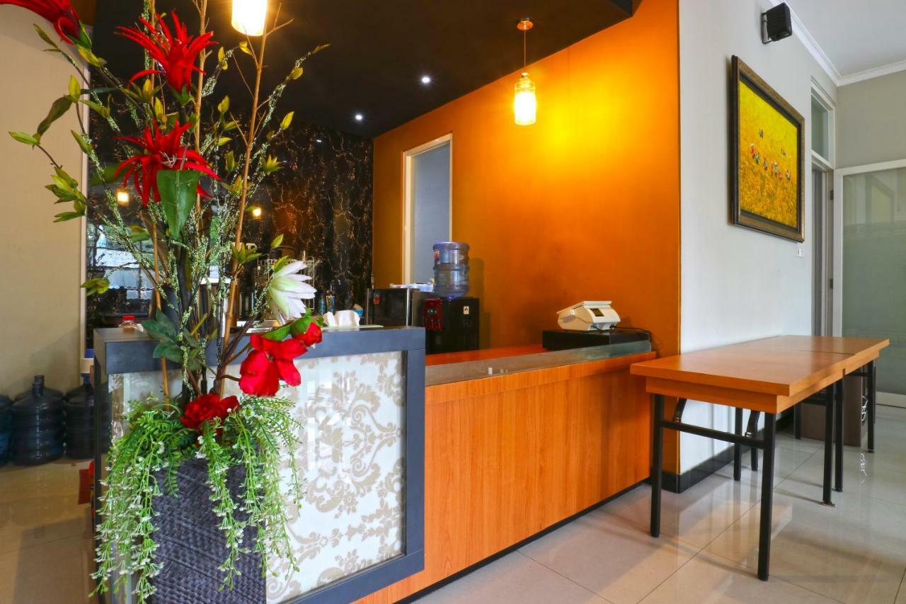 Chiaro Hotel Syariah Sidoarjo Zewnętrze zdjęcie
