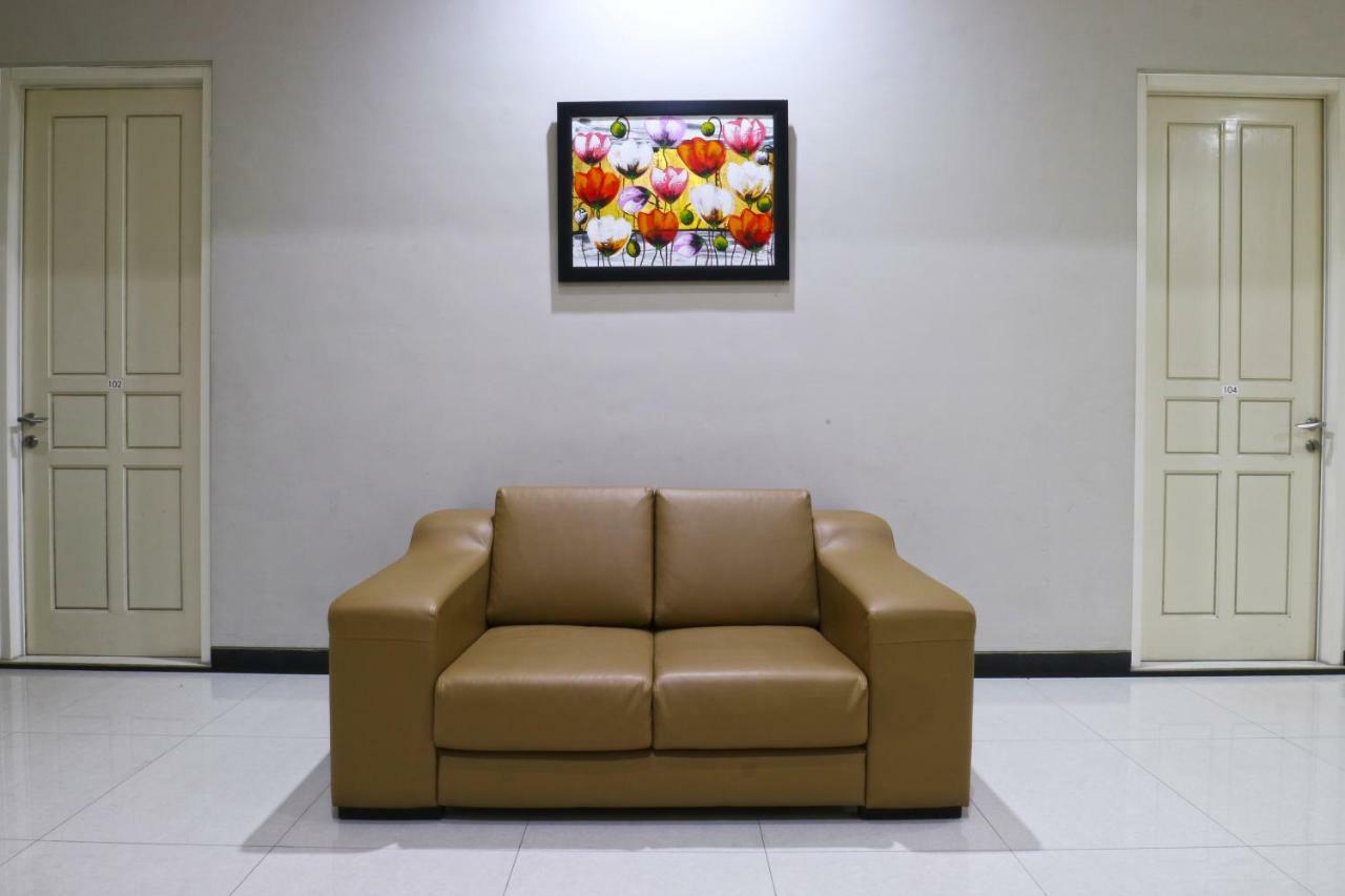 Chiaro Hotel Syariah Sidoarjo Zewnętrze zdjęcie
