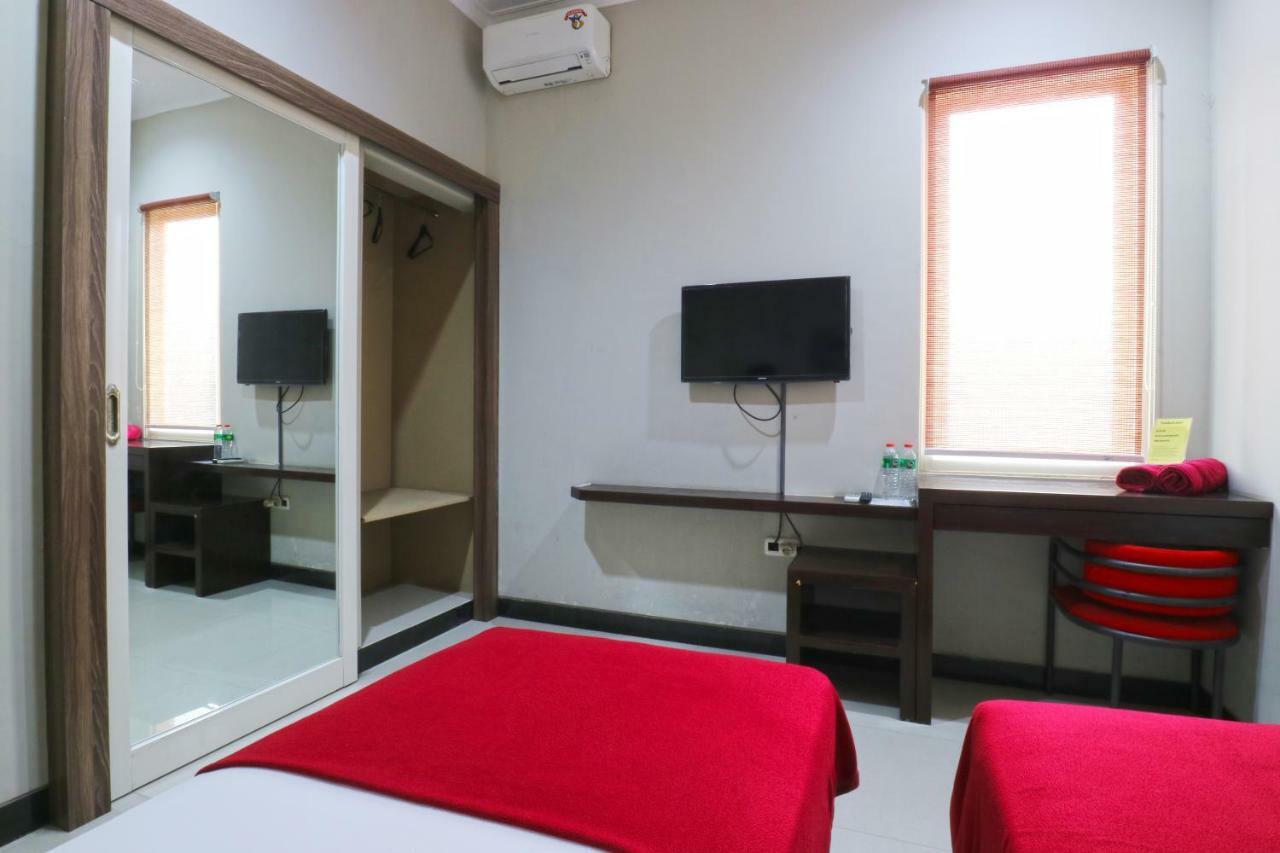 Chiaro Hotel Syariah Sidoarjo Zewnętrze zdjęcie
