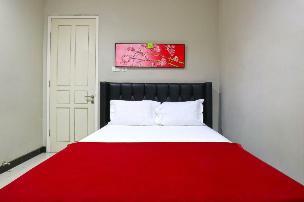 Chiaro Hotel Syariah Sidoarjo Zewnętrze zdjęcie